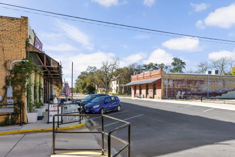 201 Ramona Street Smithville TX 78957