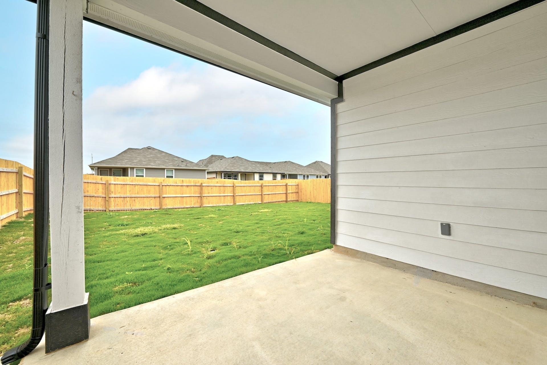 132 Sweetwater Creek Lane Hutto TX 78634