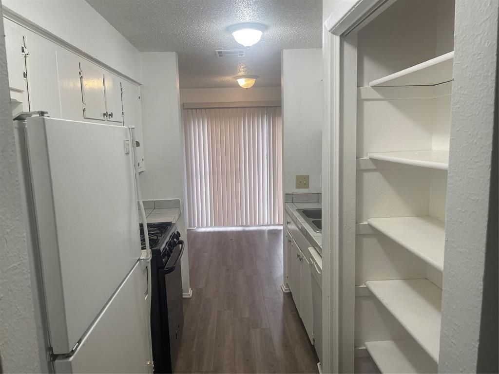 5105 Teri Road Austin TX 78744