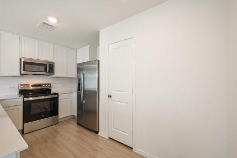 412 Heritage Groves Drive Road Bertram TX 78605