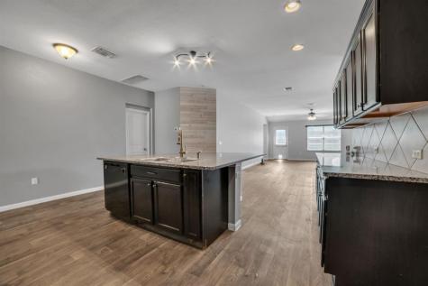 101 Acadia Cove Hutto TX 78634