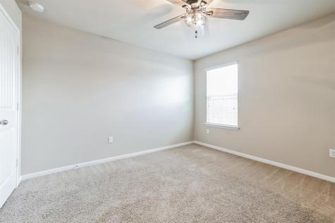 101 Acadia Cove Hutto TX 78634
