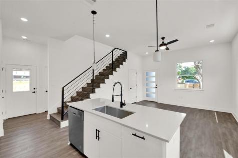 7603 Carver Avenue Austin TX 78752