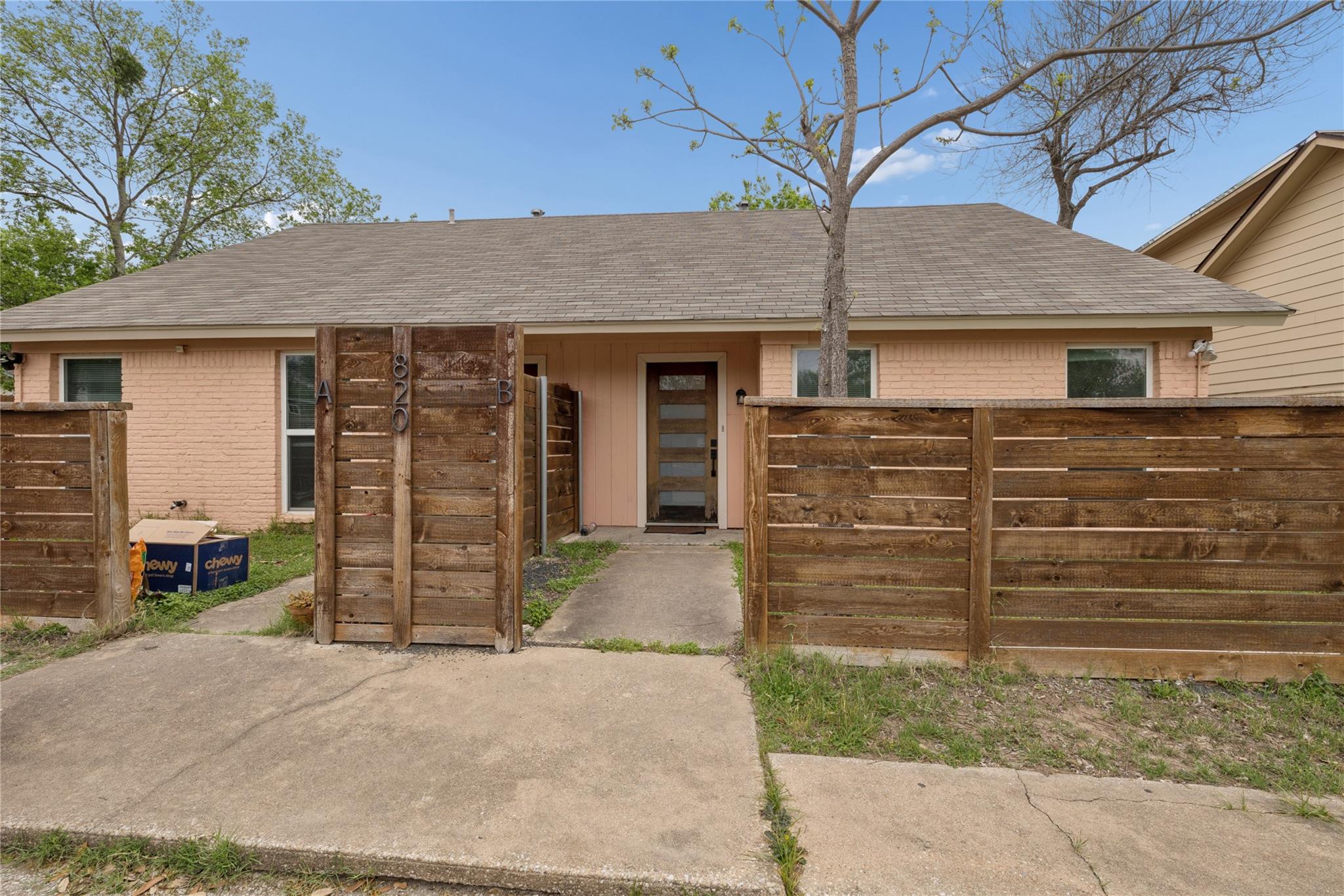 820 Sahara Avenue Austin TX 78745