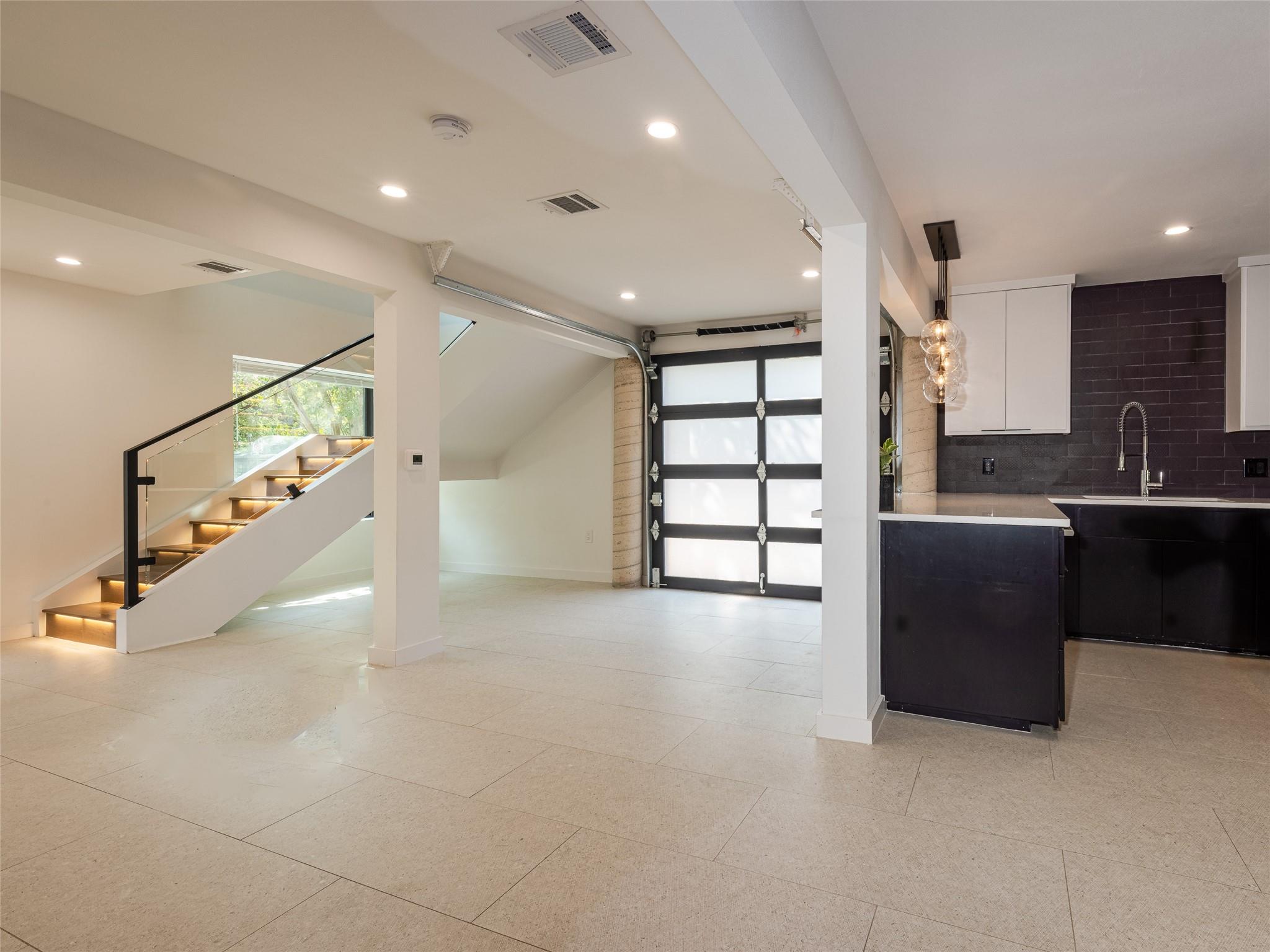 3405 Fruth Street Austin TX 78705