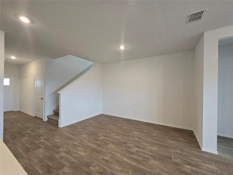 352 San Juan Trail Bastrop TX 78602