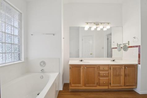 1300 Leah Lane Round Rock TX 78665