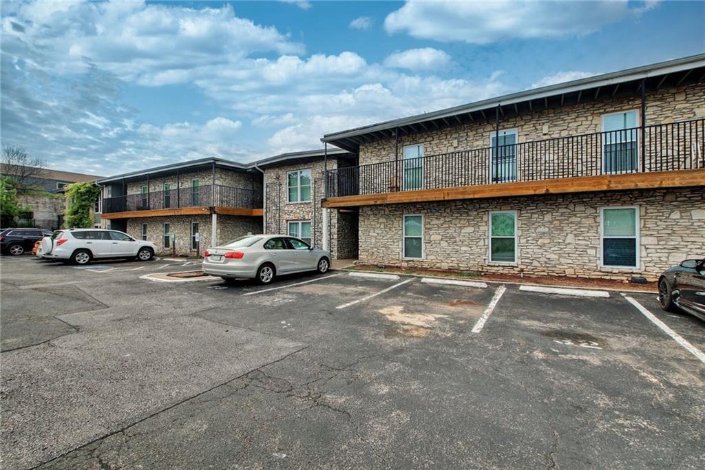 2401 Manor Road Austin TX 78722