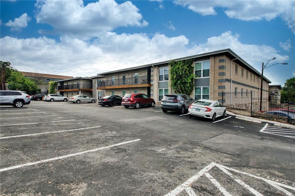 2401 Manor Road Austin TX 78722