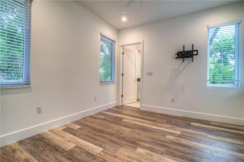 3111 Walling Drive Austin TX 78705