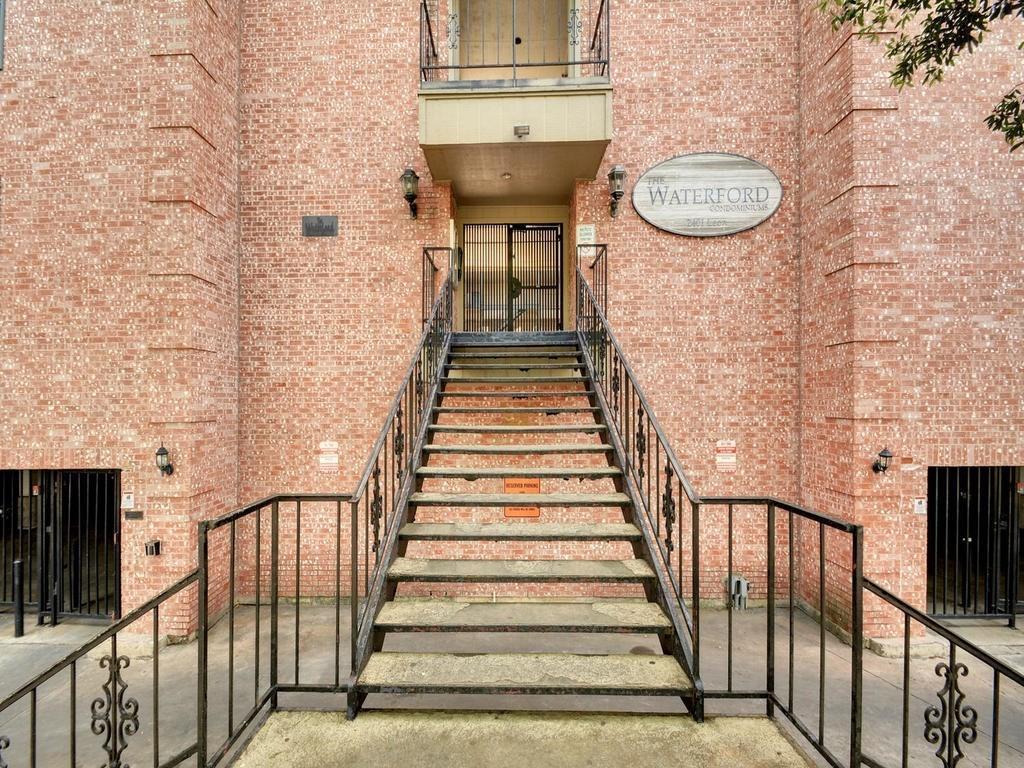 2401 Leon Street Austin TX 78705