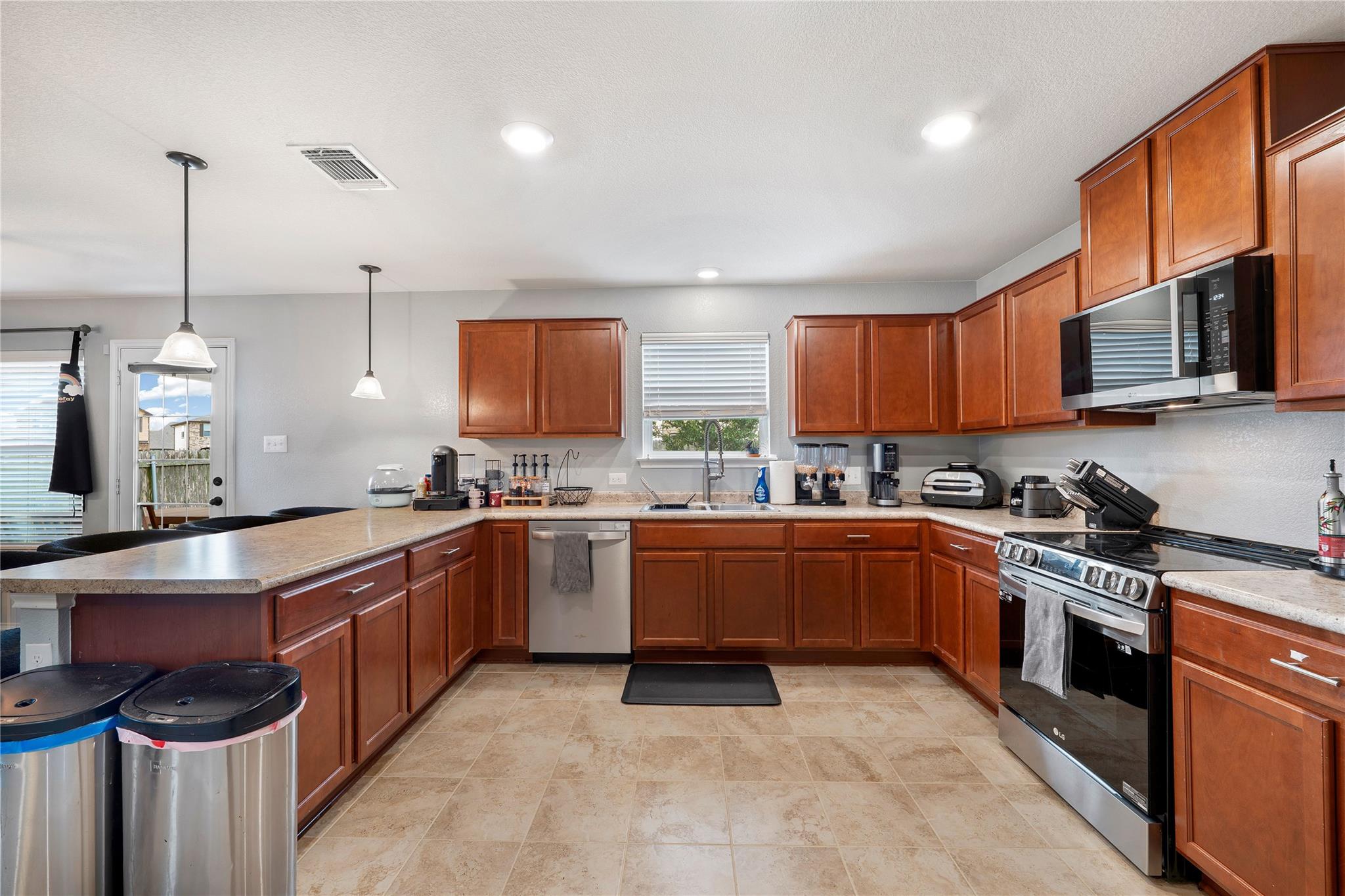 19116 James Carter Jr Street Manor TX 78653