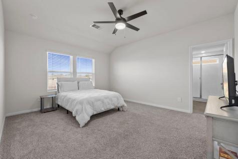 320 Darwin Place Lockhart TX 78644