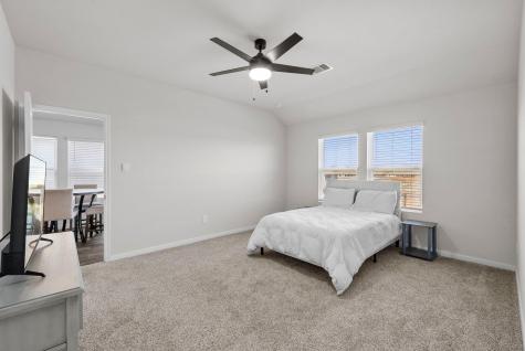 320 Darwin Place Lockhart TX 78644