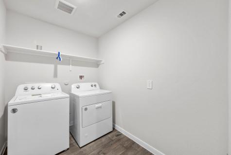 320 Darwin Place Lockhart TX 78644