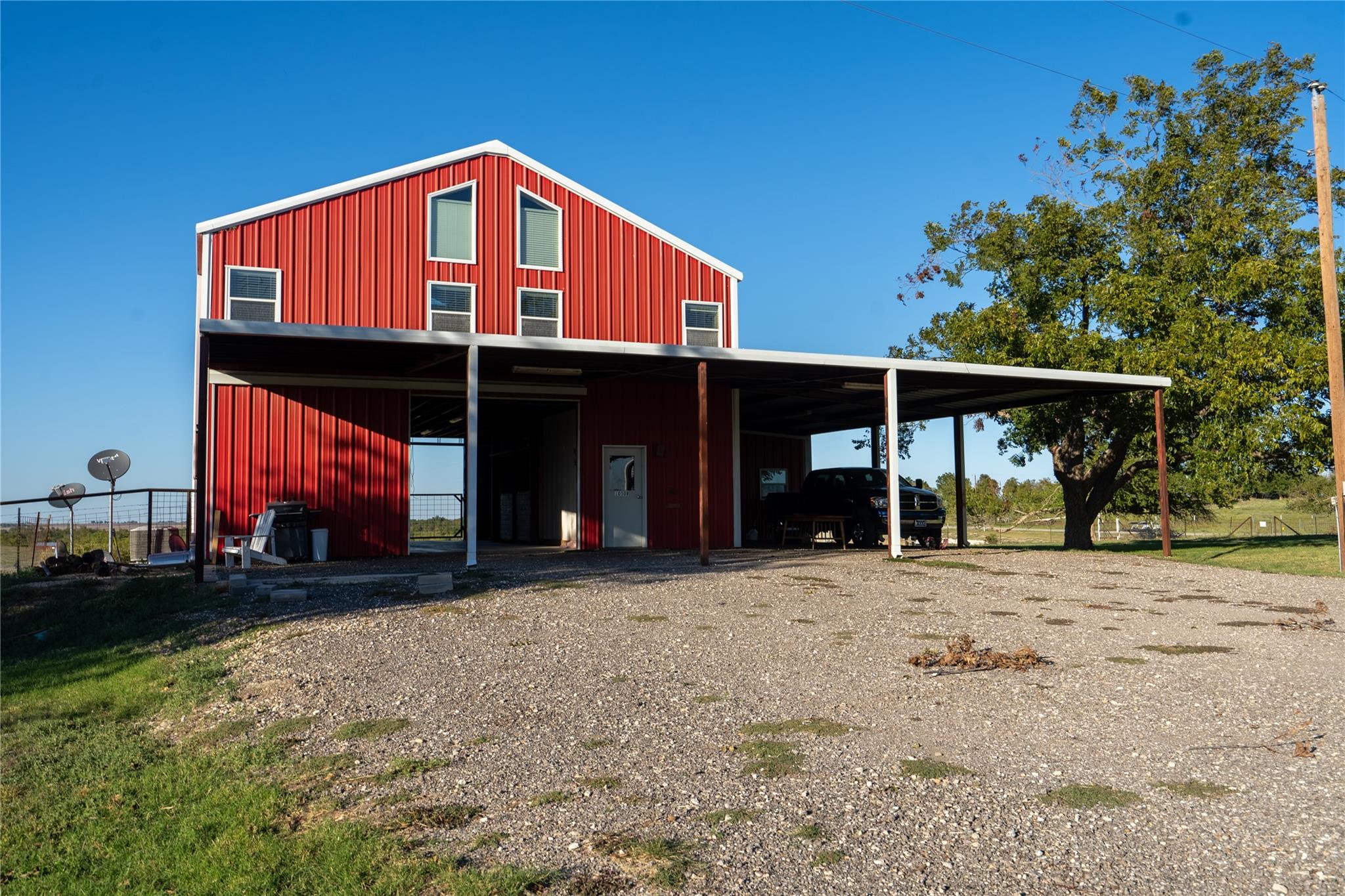 1050 County Road 129 Taylor TX 76574