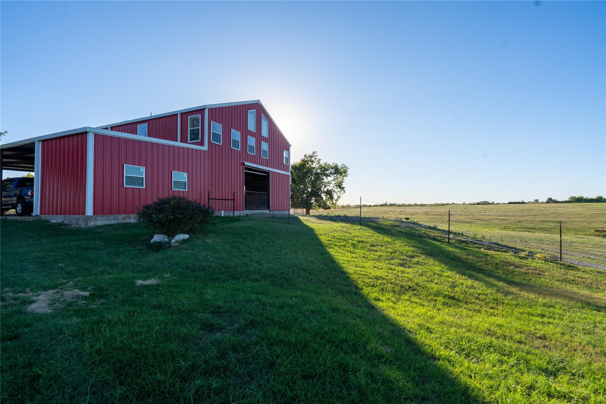 1050 County Road 129 Taylor TX 76574