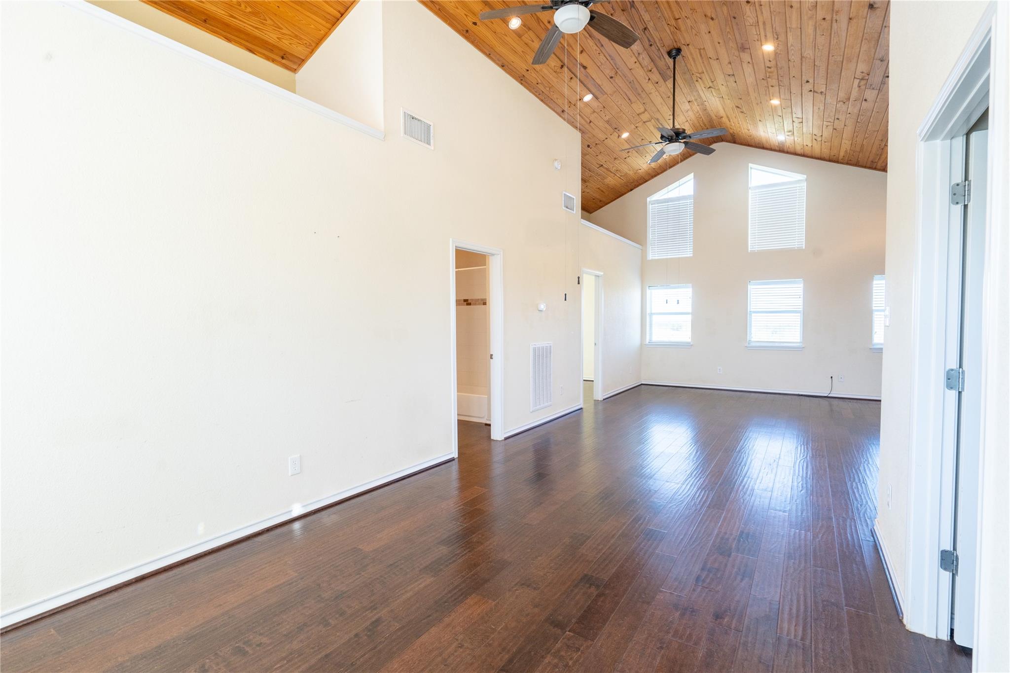 1050 County Road 129 Taylor TX 76574