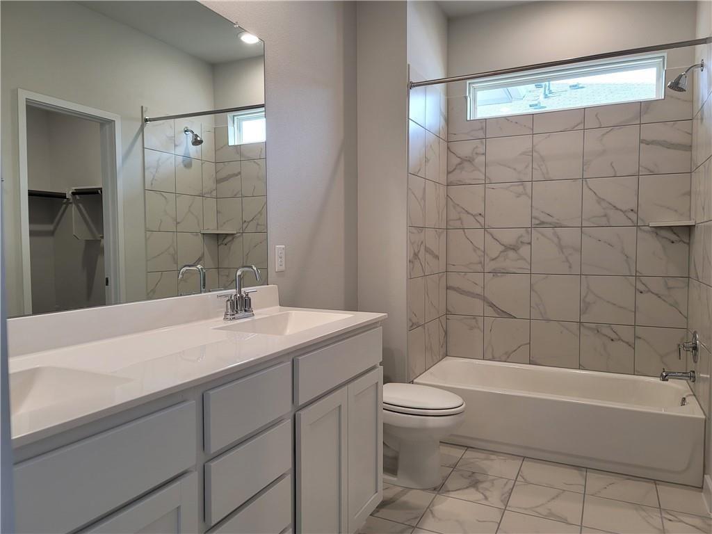 605 W South Street Leander TX 78641