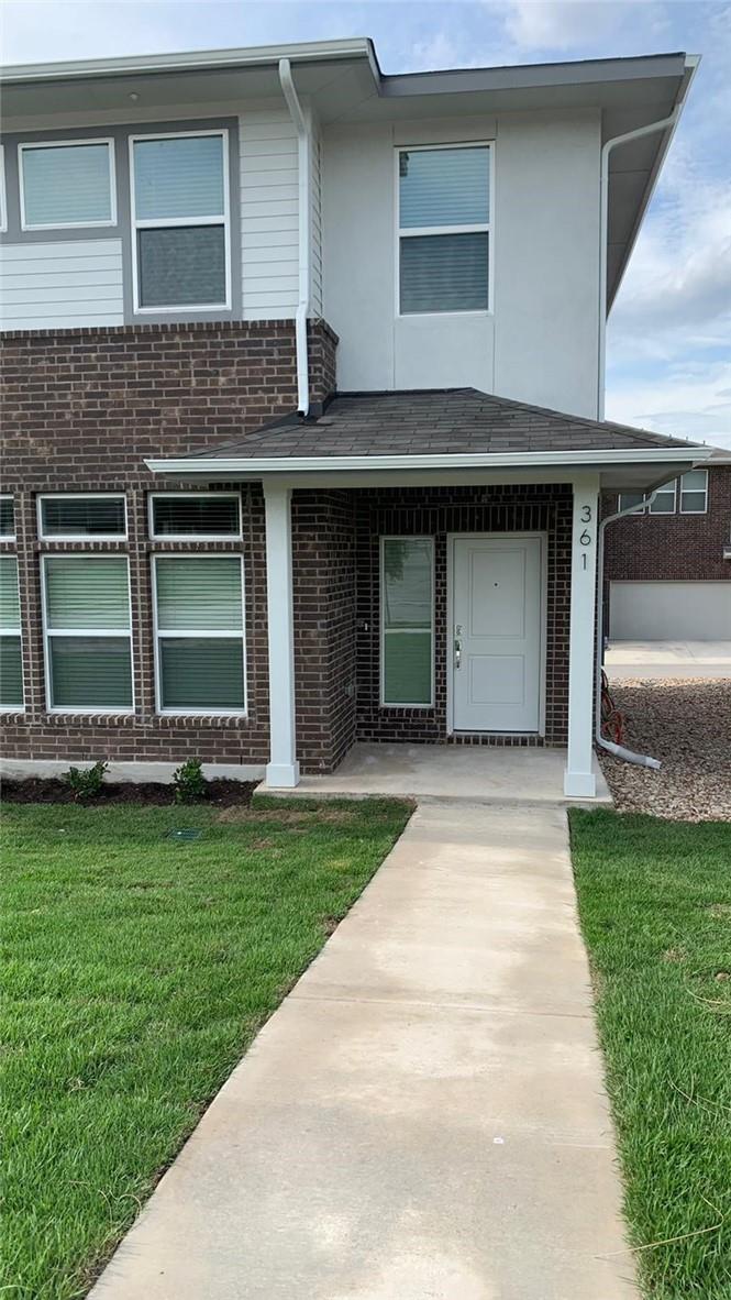 605 W South Street Leander TX 78641