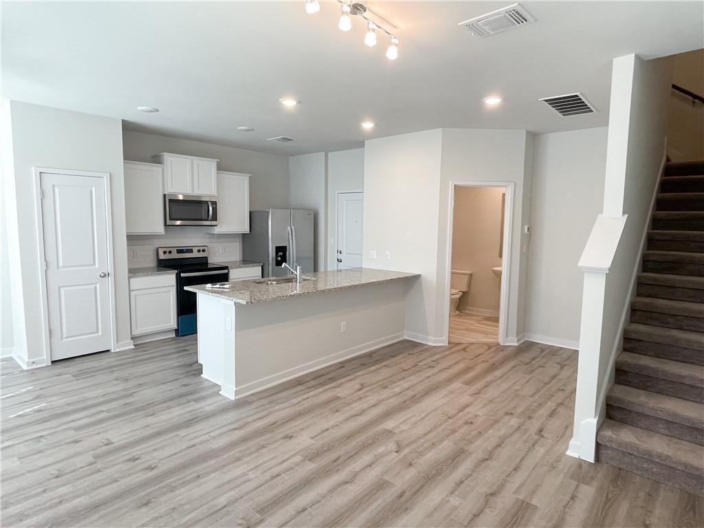 605 W South Street Leander TX 78641