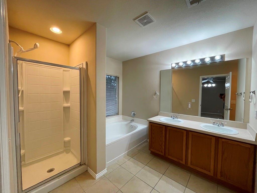376 Spruce Drive Kyle TX 78640