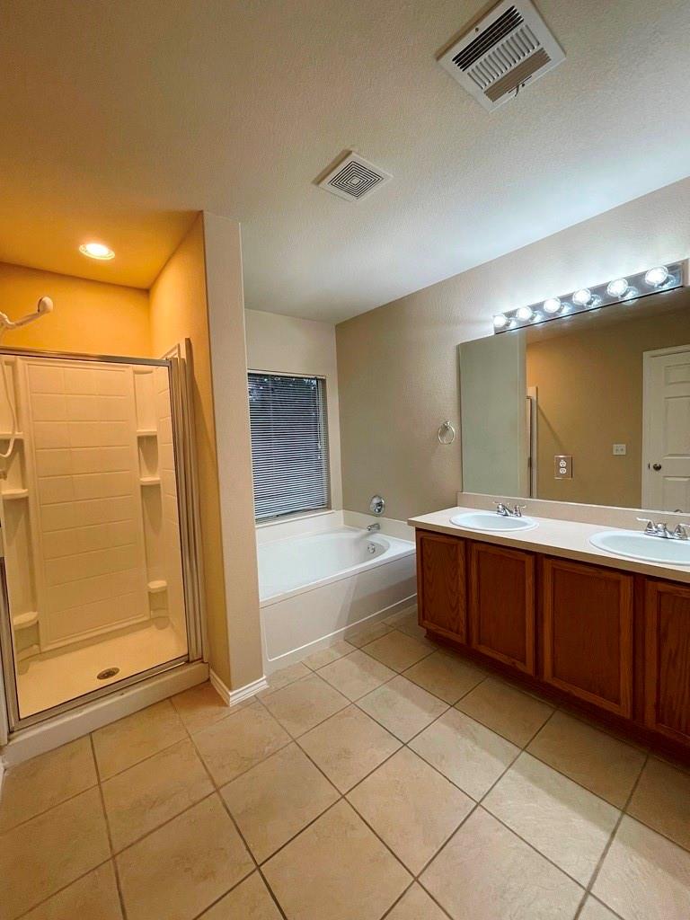 376 Spruce Drive Kyle TX 78640