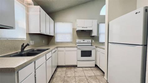 8901 Pineridge Drive Austin TX 78729