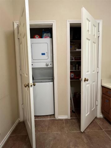 915 W 22nd 1/2 Street Austin TX 78705