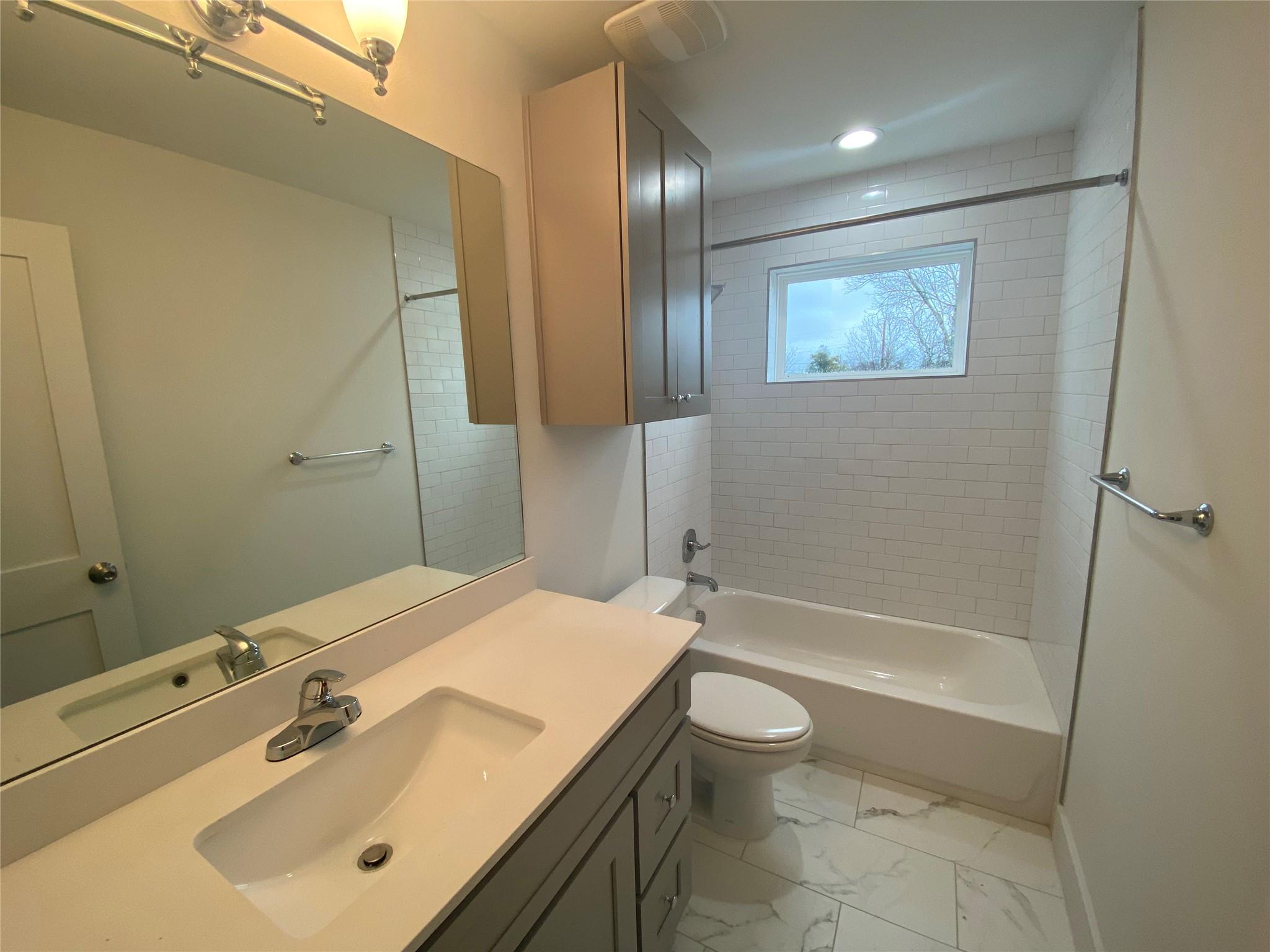 1916 Webberville Road Austin TX 78721