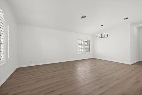 8104 Luckenwald Cove Round Rock TX 78681