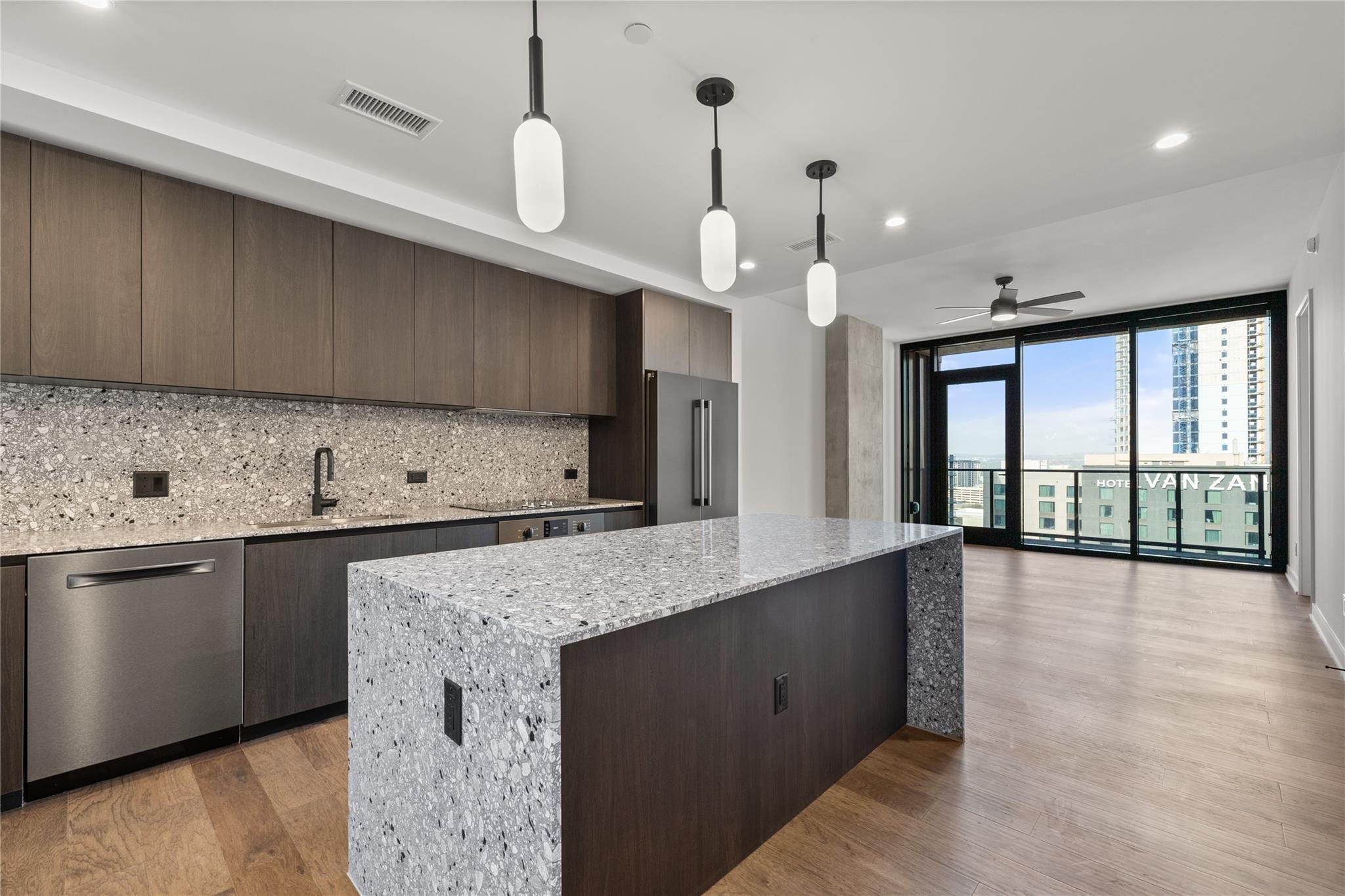 84 East Avenue Austin TX 78701