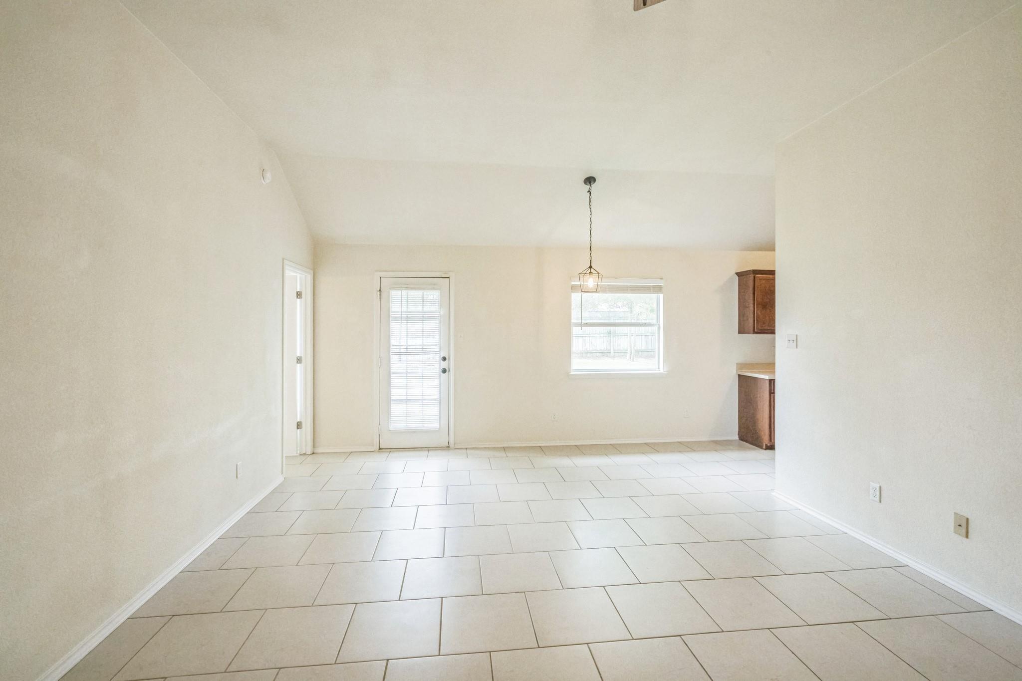 224 Amber Lane Jarrell TX 76537