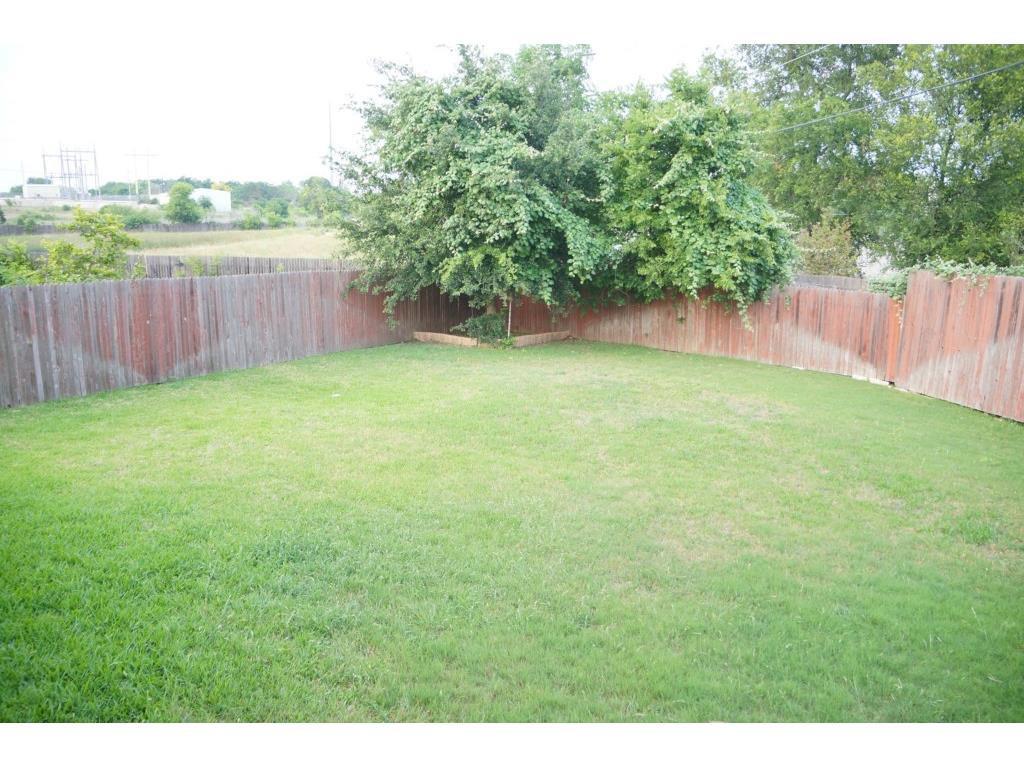 2200 Lou John Street Austin TX 78727