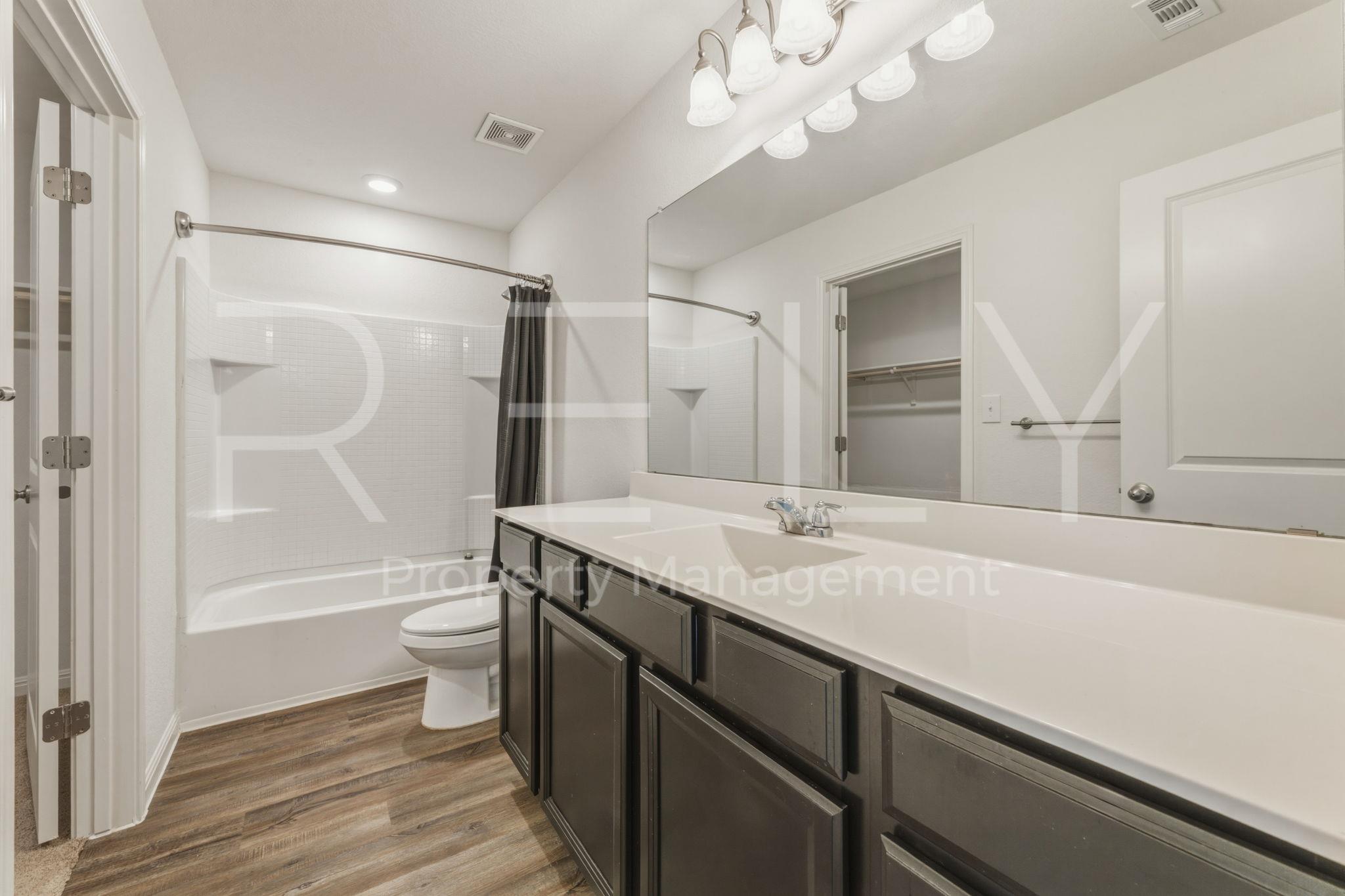 518 Woodpecker Run Jarrell TX 76537