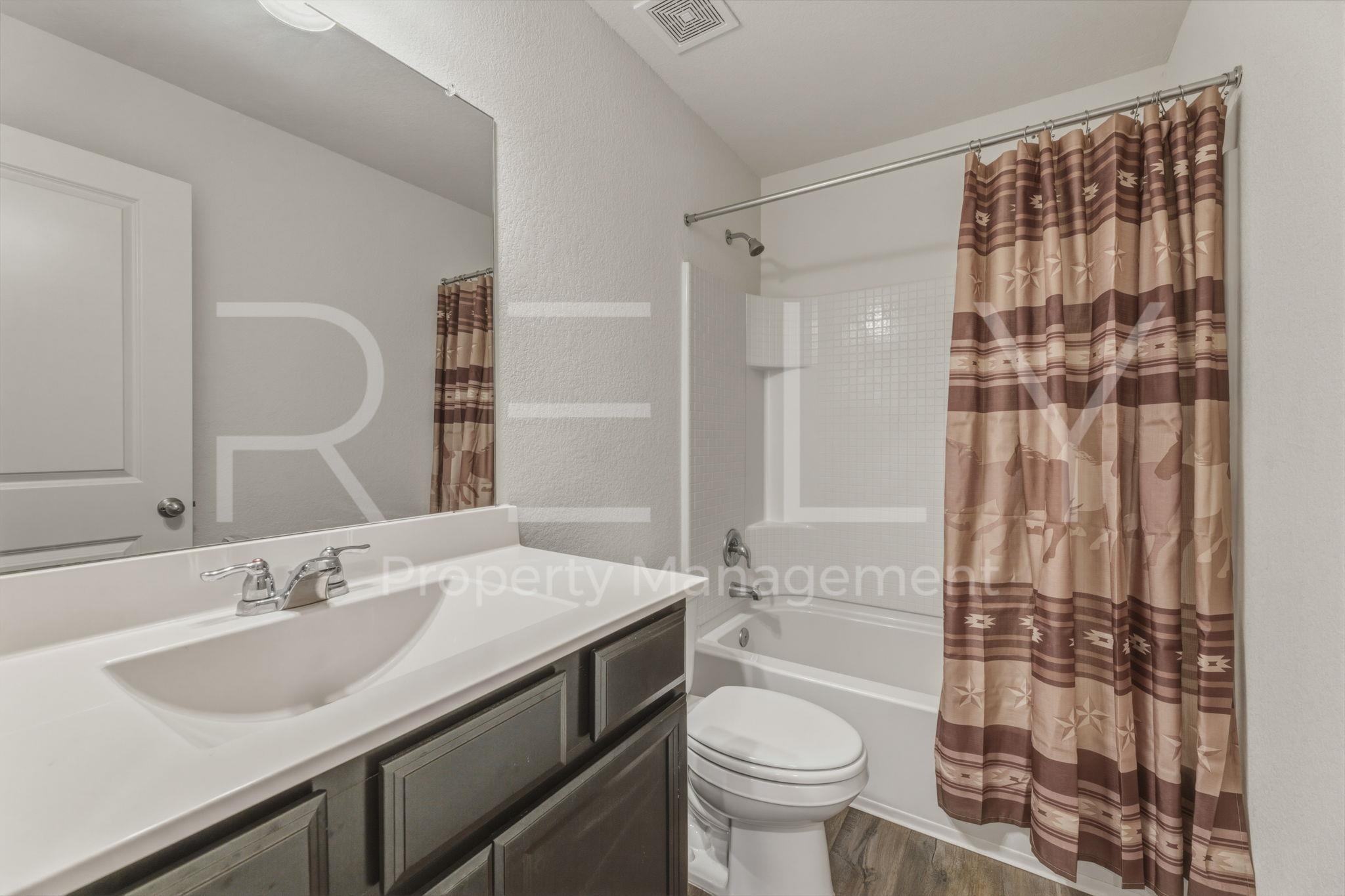 518 Woodpecker Run Jarrell TX 76537