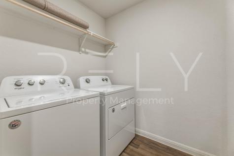 518 Woodpecker Run Jarrell TX 76537