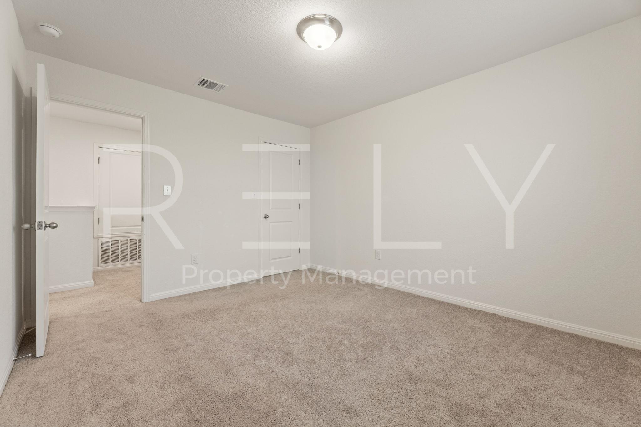 518 Woodpecker Run Jarrell TX 76537