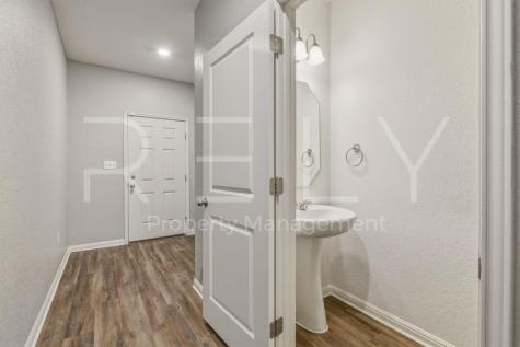 518 Woodpecker Run Jarrell TX 76537