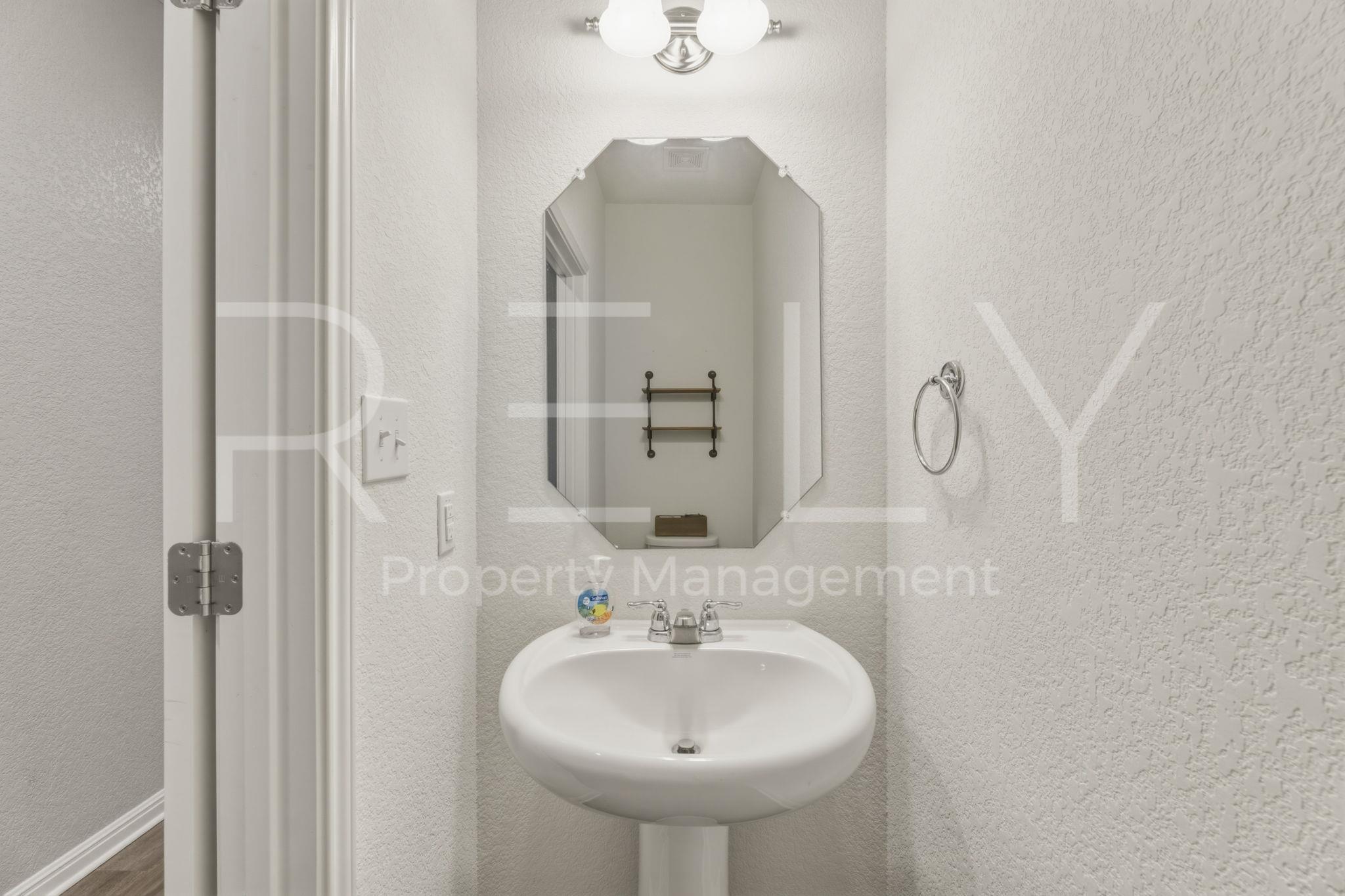 518 Woodpecker Run Jarrell TX 76537