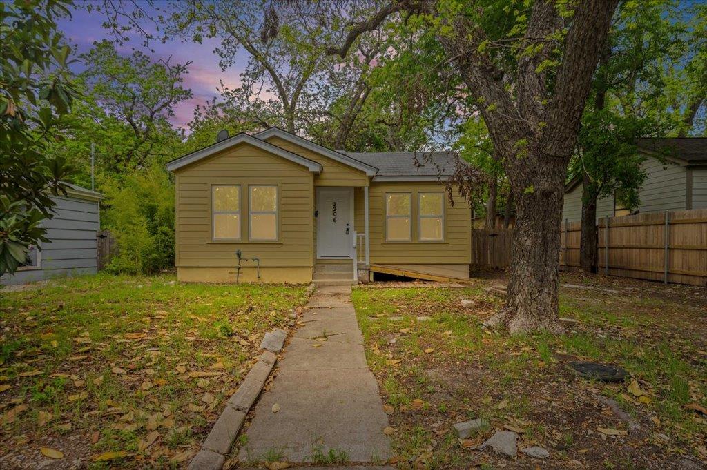 2206 Rountree Drive Austin TX 78722