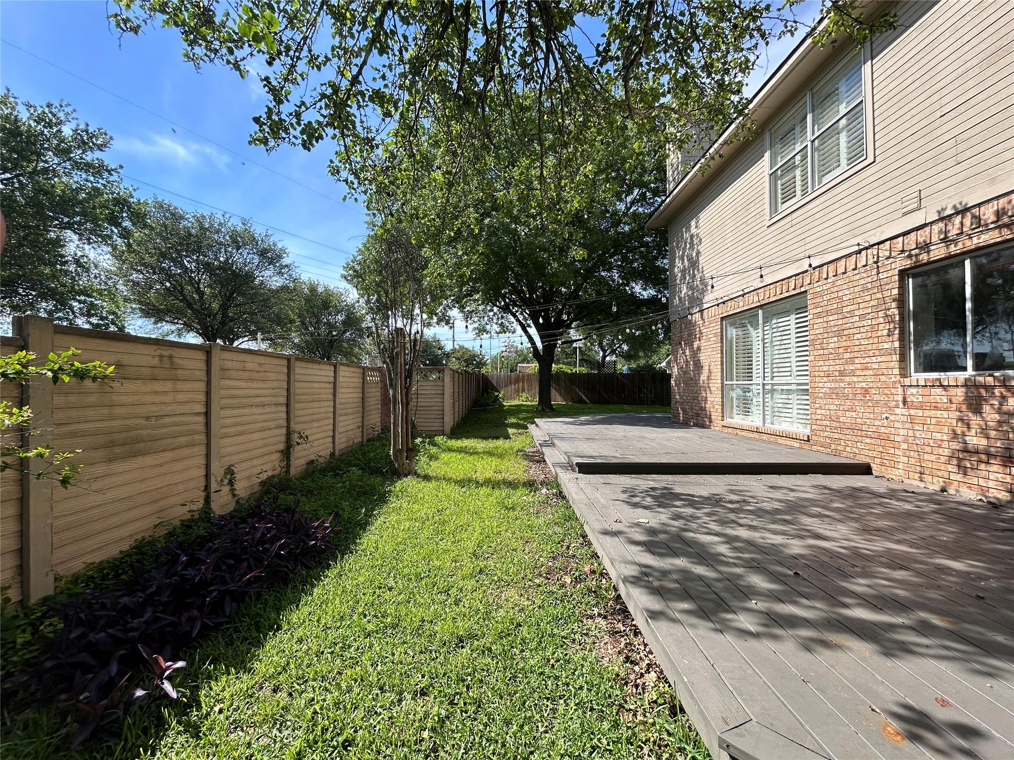 1745 Dapplegrey Lane Austin TX 78727