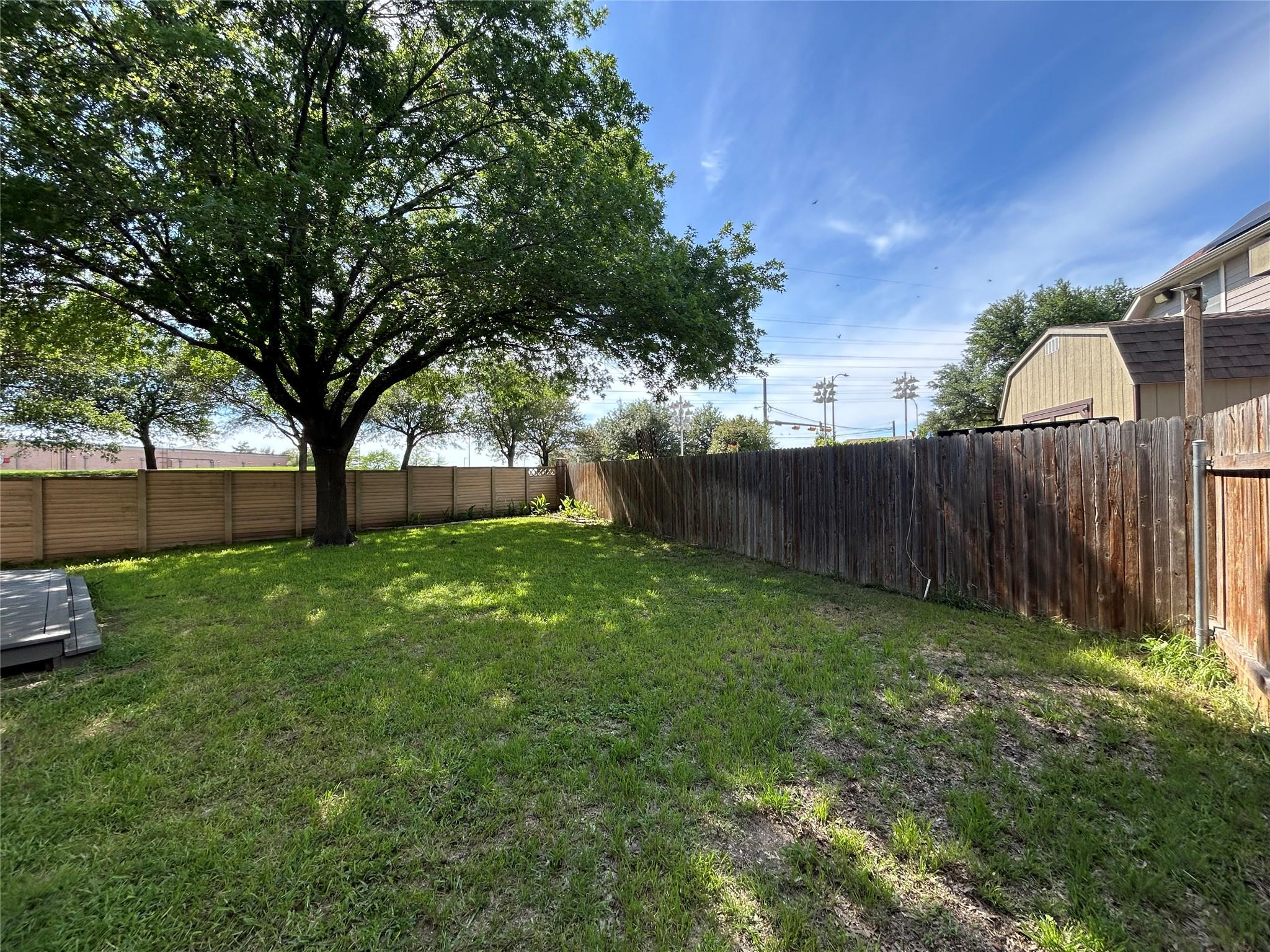 1745 Dapplegrey Lane Austin TX 78727