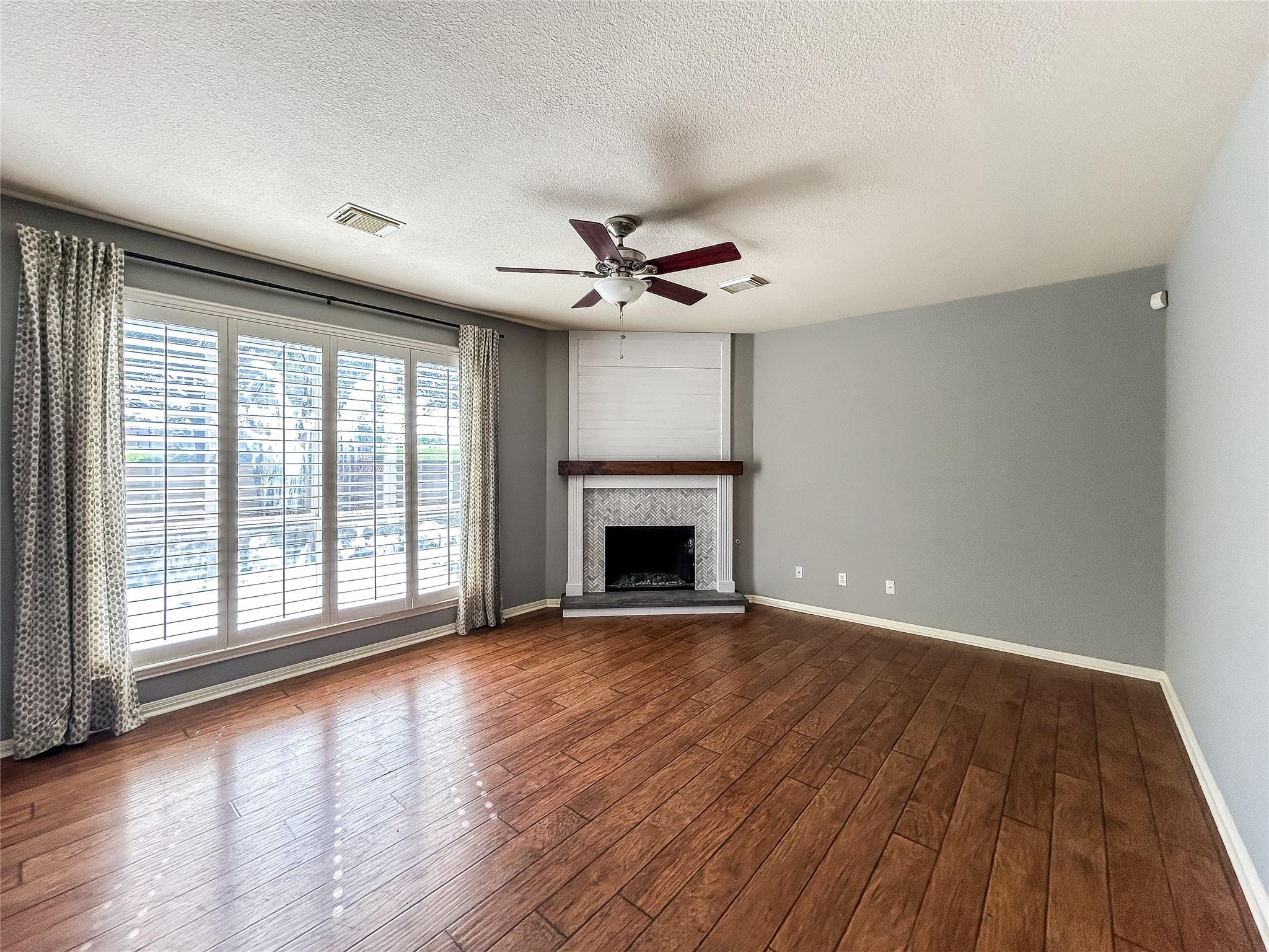 1745 Dapplegrey Lane Austin TX 78727
