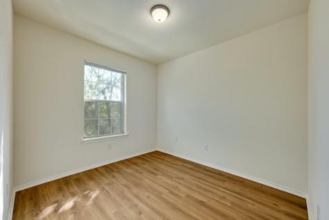 1531 Parkfield Circle Round Rock TX 78664
