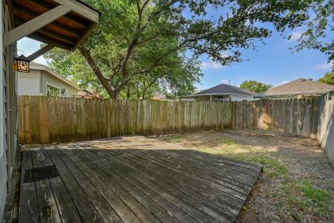 1531 Parkfield Circle Round Rock TX 78664