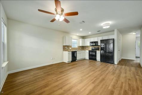 1531 Parkfield Circle Round Rock TX 78664