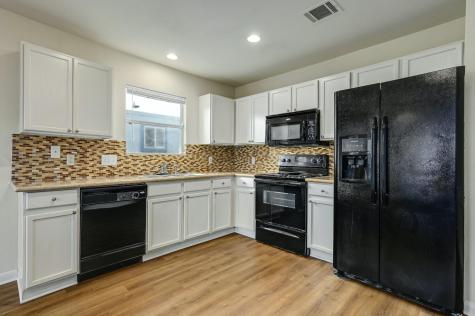 1531 Parkfield Circle Round Rock TX 78664