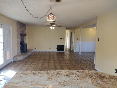 1811 Lone Oak Drive Leander TX 78641
