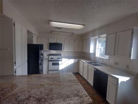 1811 Lone Oak Drive Leander TX 78641